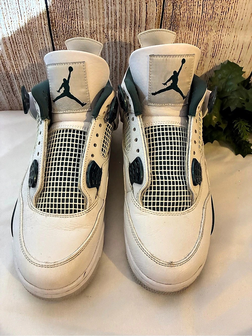 Jordan Air Jordan 4 Retro 'Oxidized Green' White & Green Sneakers